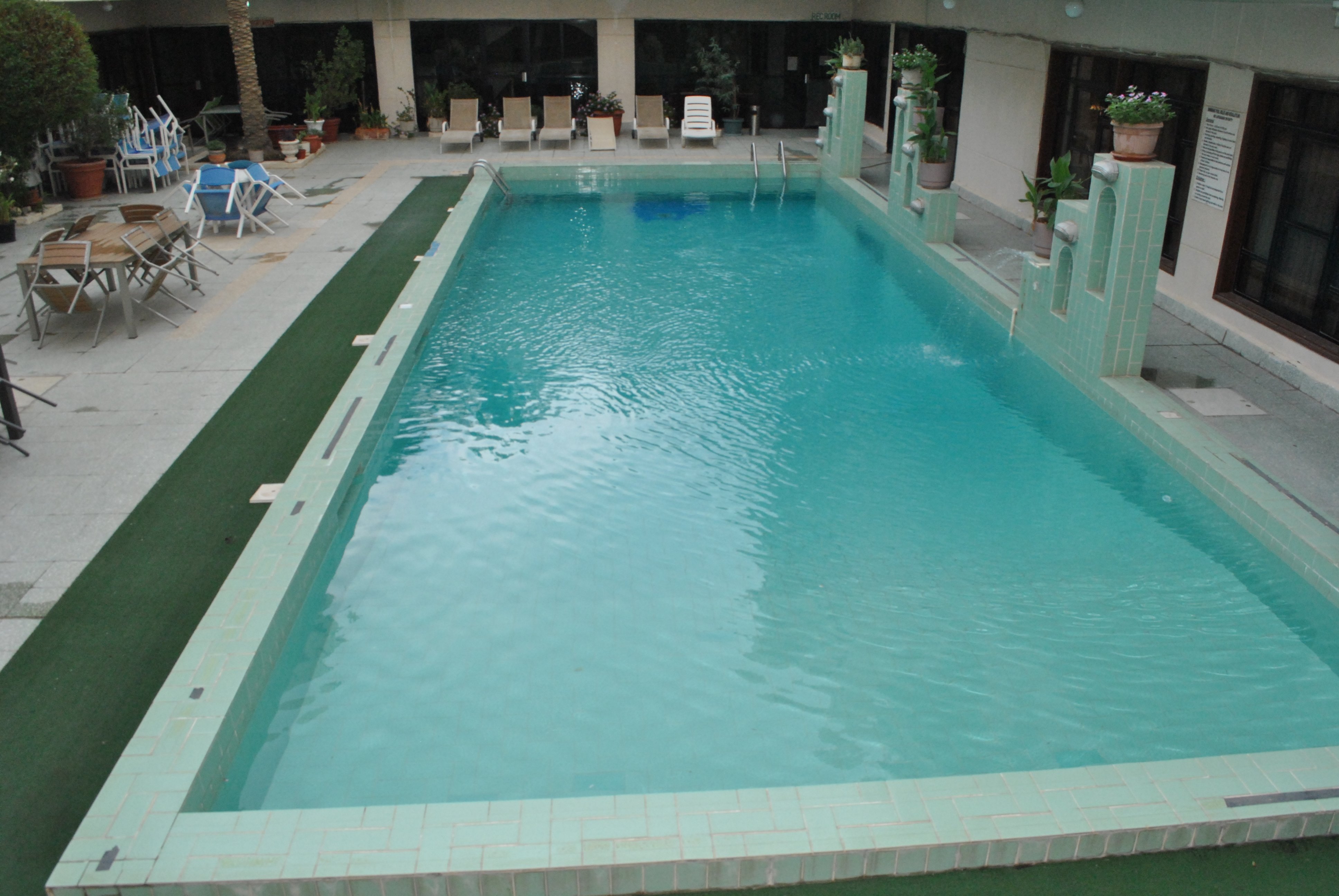 Available Villa for Rent in Salwa