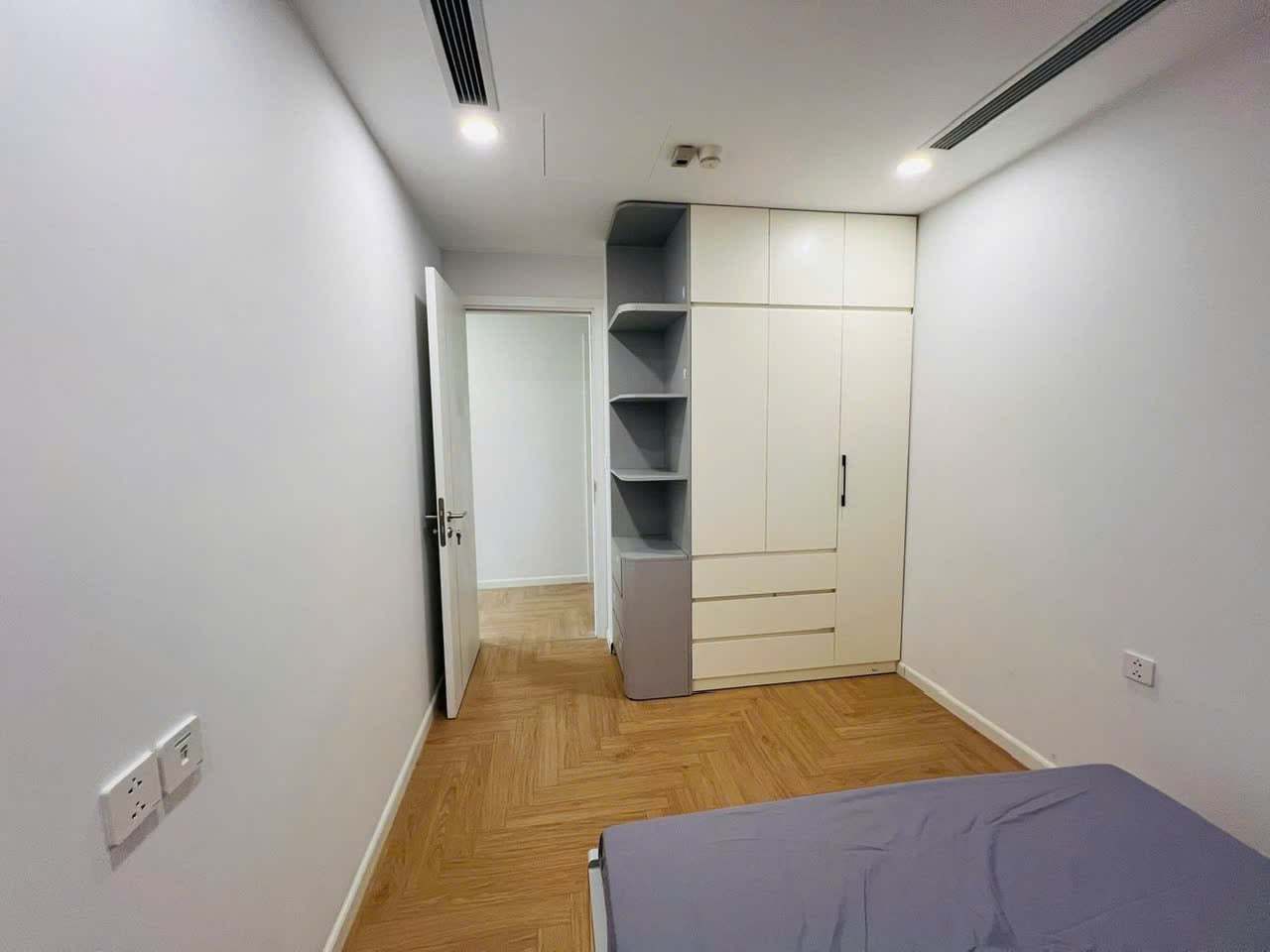 2-Bedroom Apartment for Rent in The Ninety Complex – Dong Da, Hanoi