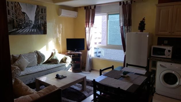Apartamento estudio amueblado en alquiler en Mers Sultan