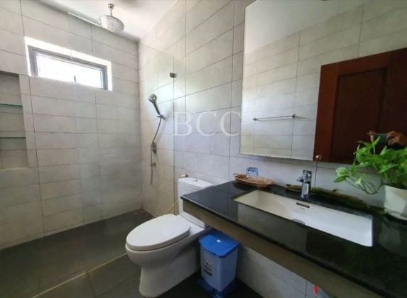 SIEM REAP A LOUER JOLI APPARTEMENT 1 CHAMBRE PISCINE