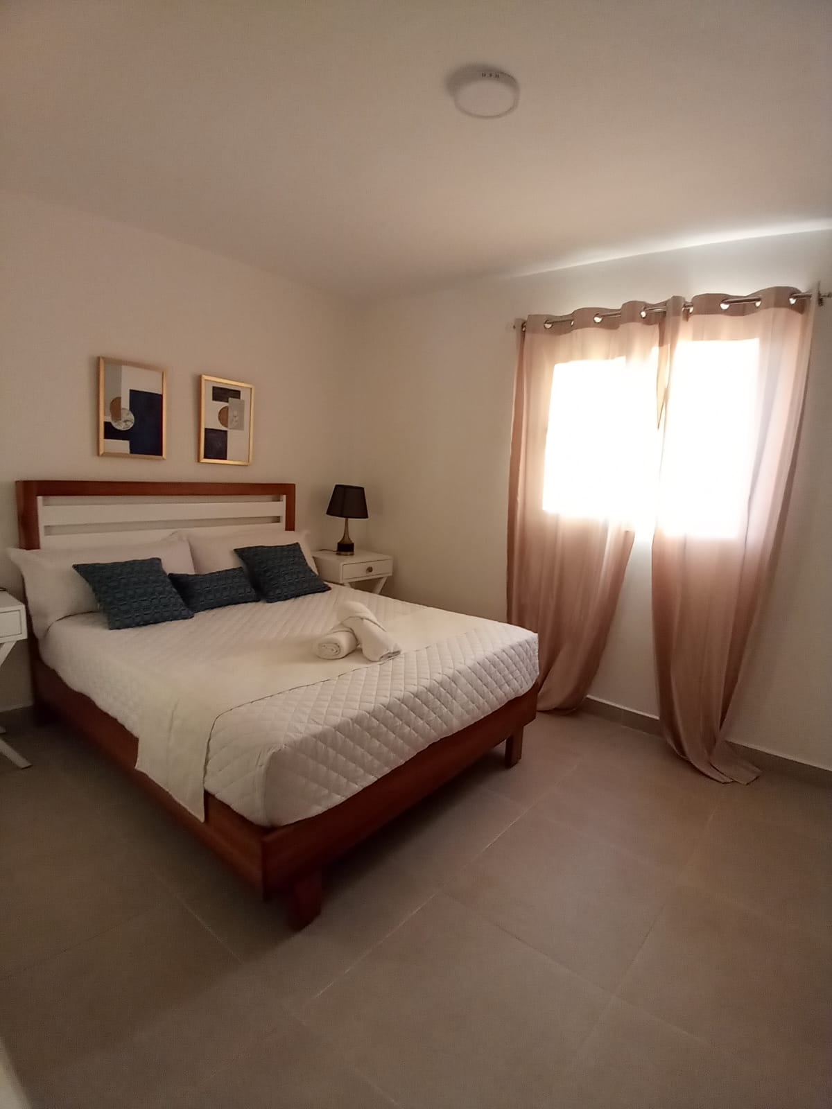 Appartement avec vue sur piscine à louer à Punta Cana, service de navette gratuit vers la plage