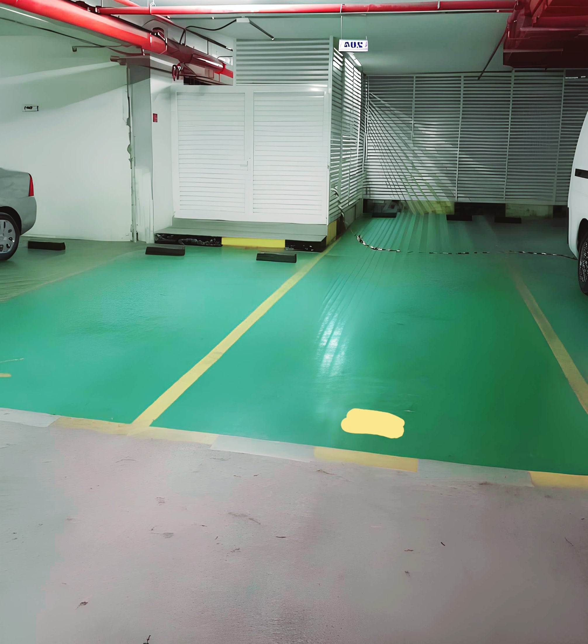 Silicon Oasis - PARCHEGGIO COPERTO - Spazio sicuro con sicurezza 24 ore su 24, 7 giorni su 7 