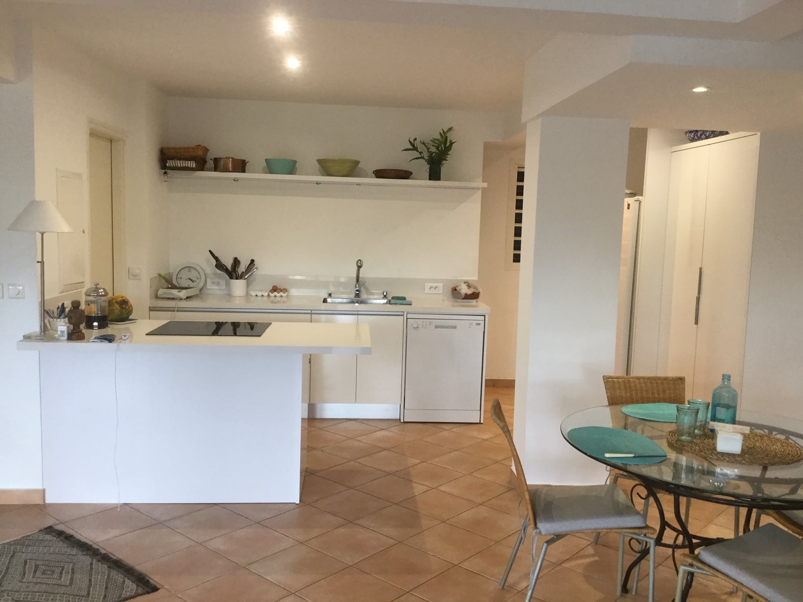 Part loue BAS de Villa F4 Meubl&#2013265929