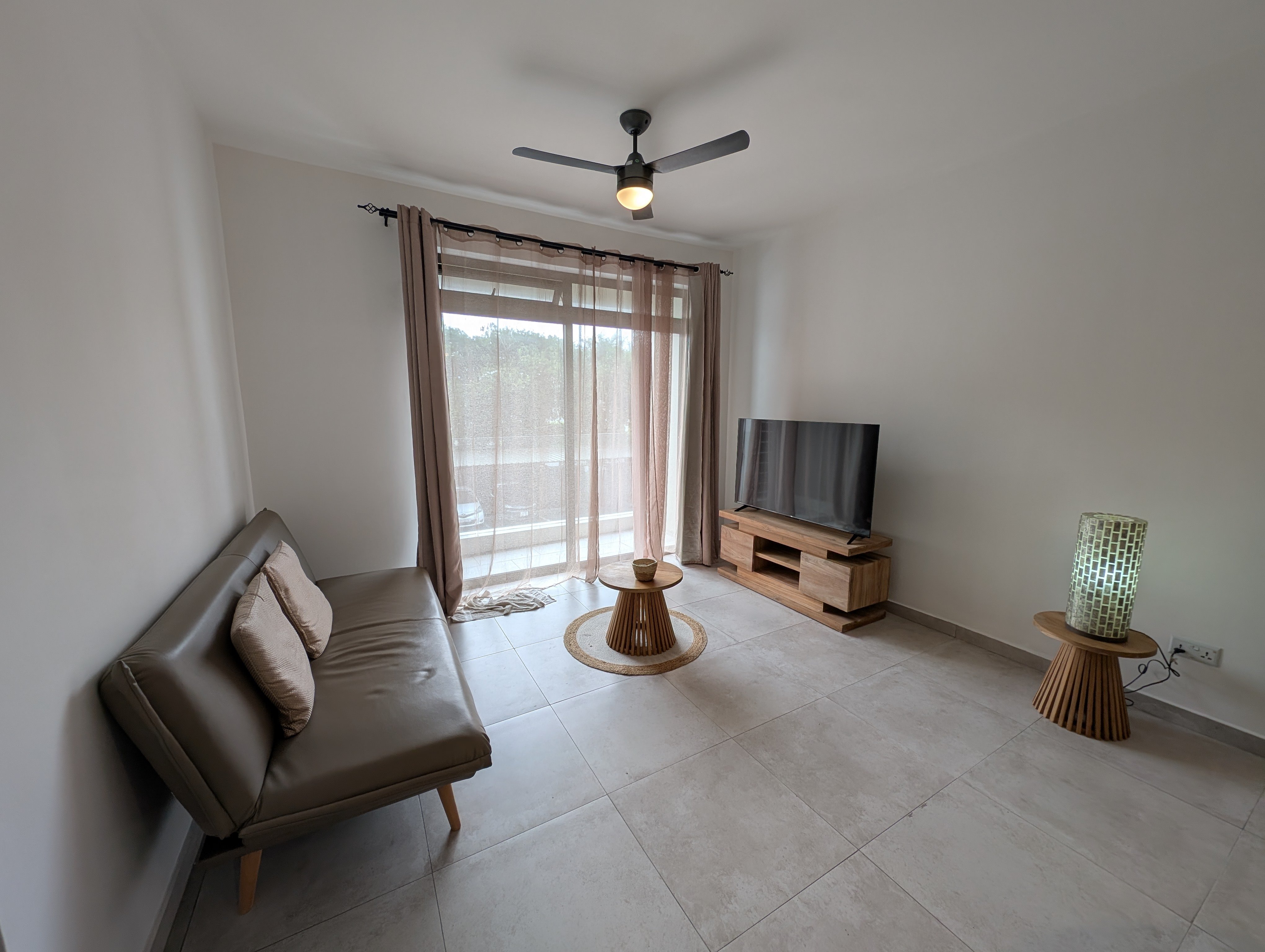 Quatre Bornes - 2 bedroom flat - Rs35,000 per month