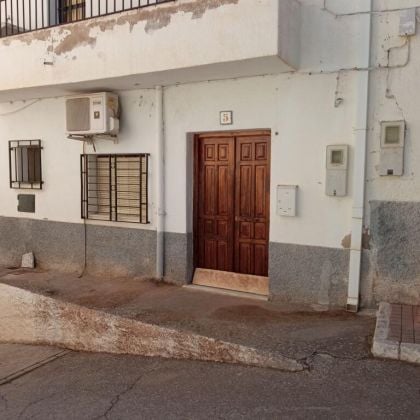 A VENDRE MAISON DE VILLAGE