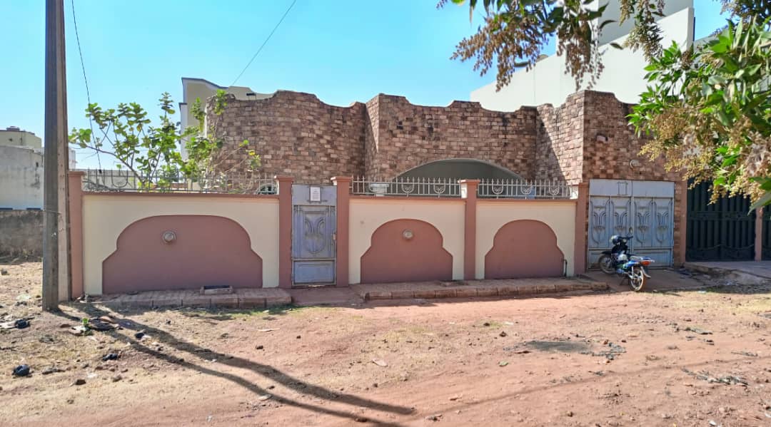 Villa à louer à SIRAKORO Cité 