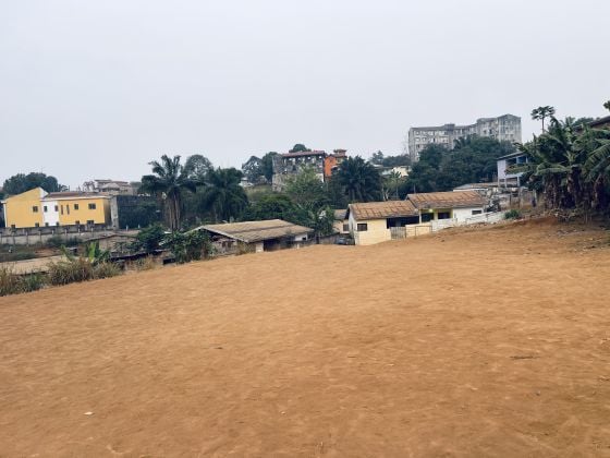 TERRAIN 1000m2 à VENDRE À ODZA