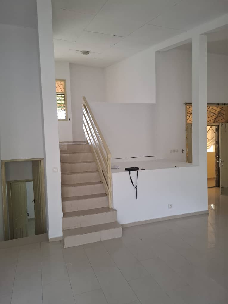 Villa duplex in vendita a Rosiers, progetto 6, Riviera