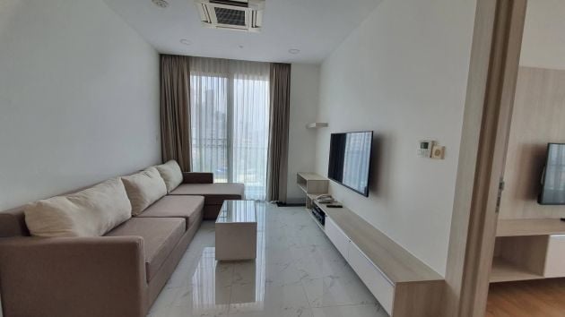 Western Swimming pool Service apartment for rent