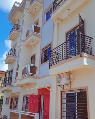 immeuble neuf avec appartement a louer