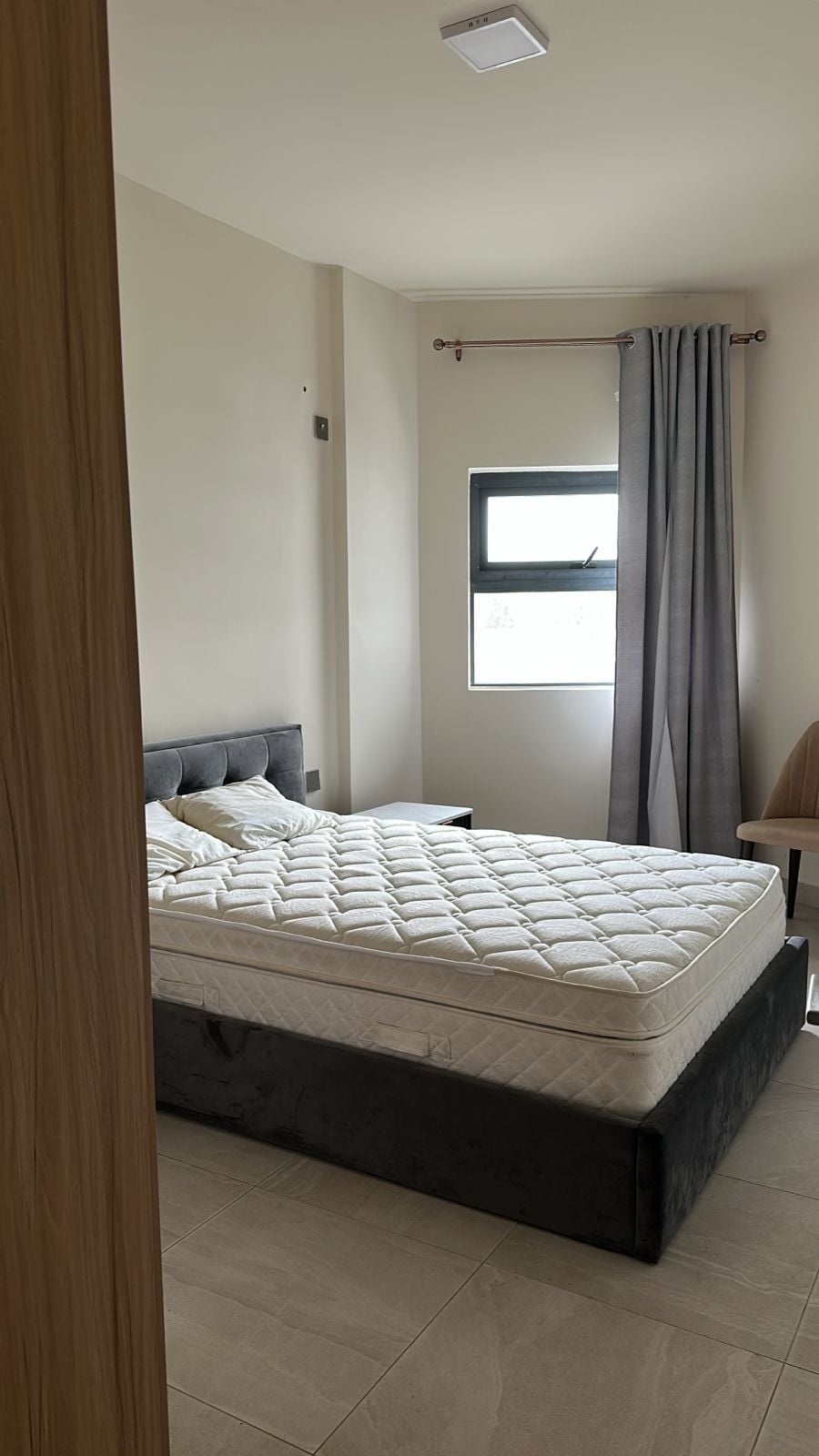 APPARTEMENT. Réf. : TRN-IMM258-NE | Statut : À LOUER À TRIANON