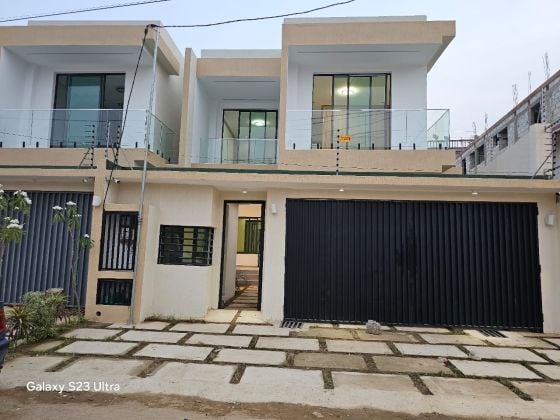 Vente d'un duplex de haut standing de 7 pièces + 2 ...