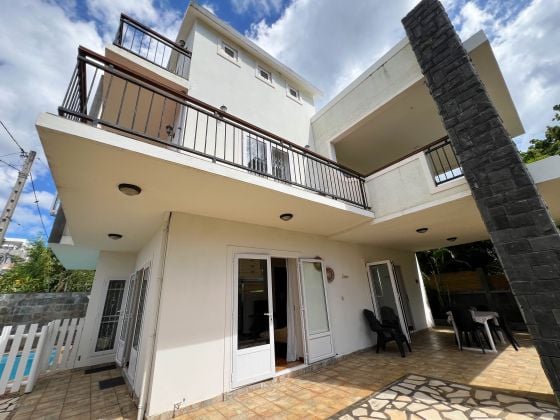 FOR RENT - 3-BEDROOM VILLA - FLIC EN FLAC