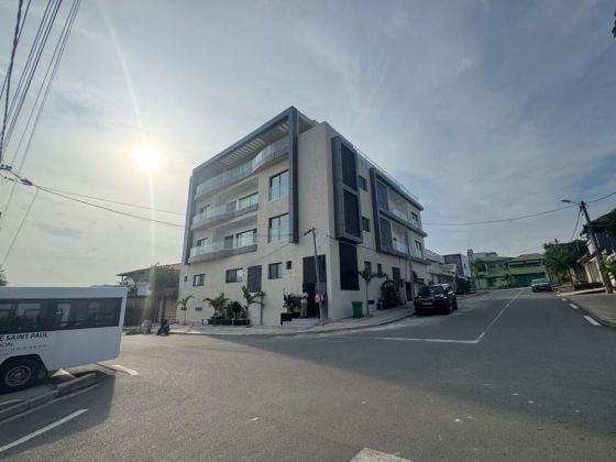 FOR SALE: A MAGNIFICENT 3-ROOM APARTMENT LOCATED IN M'BADON IN A QUIET, ...