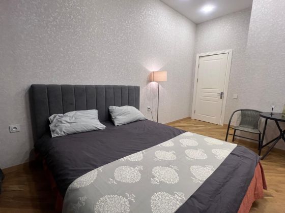 1 bedroom new modern apt close to Port Baku and Crescent Mall 