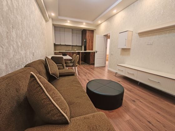 1 bedroom newly renovated apt close to Port Baku and Khatai metro
