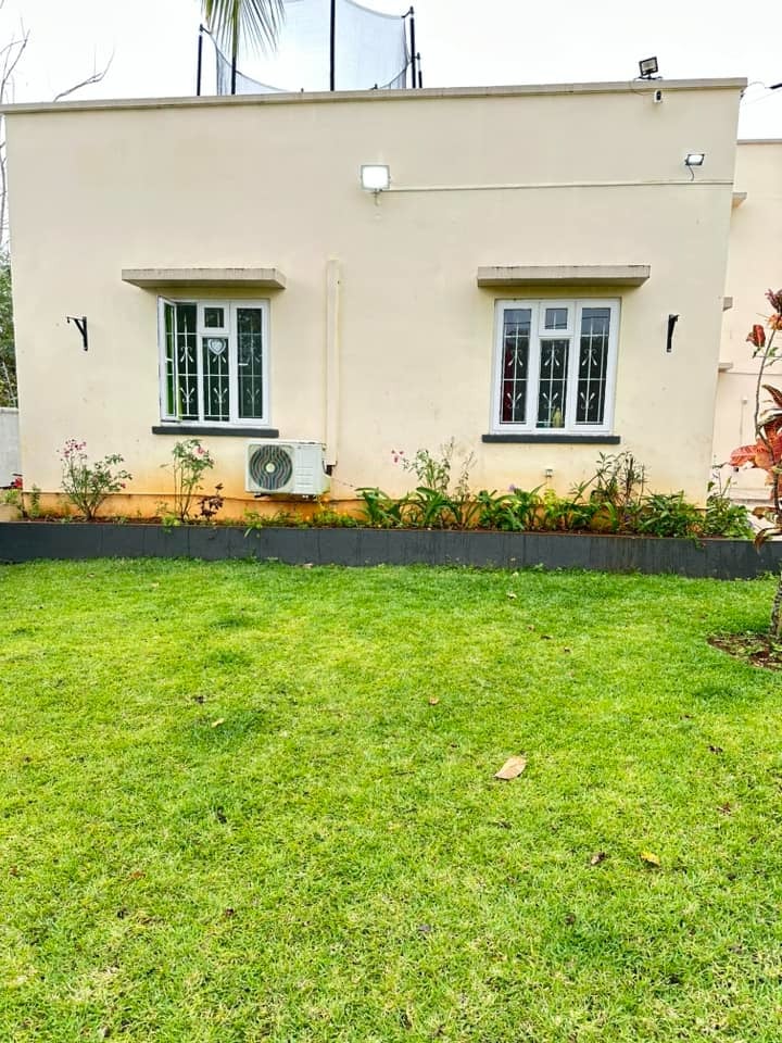 Bungalow Réf. : TRN-IMM258-NE | Statut : À LOUER À BALACLAVA