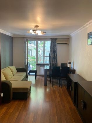 2 bedroom comfortable apt near 28 May Mall and metro 