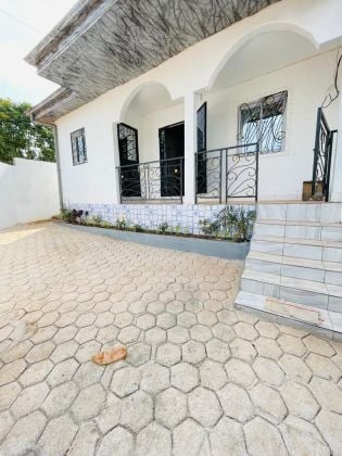 Beautiful house for sale in Messasi, Yaoundé 