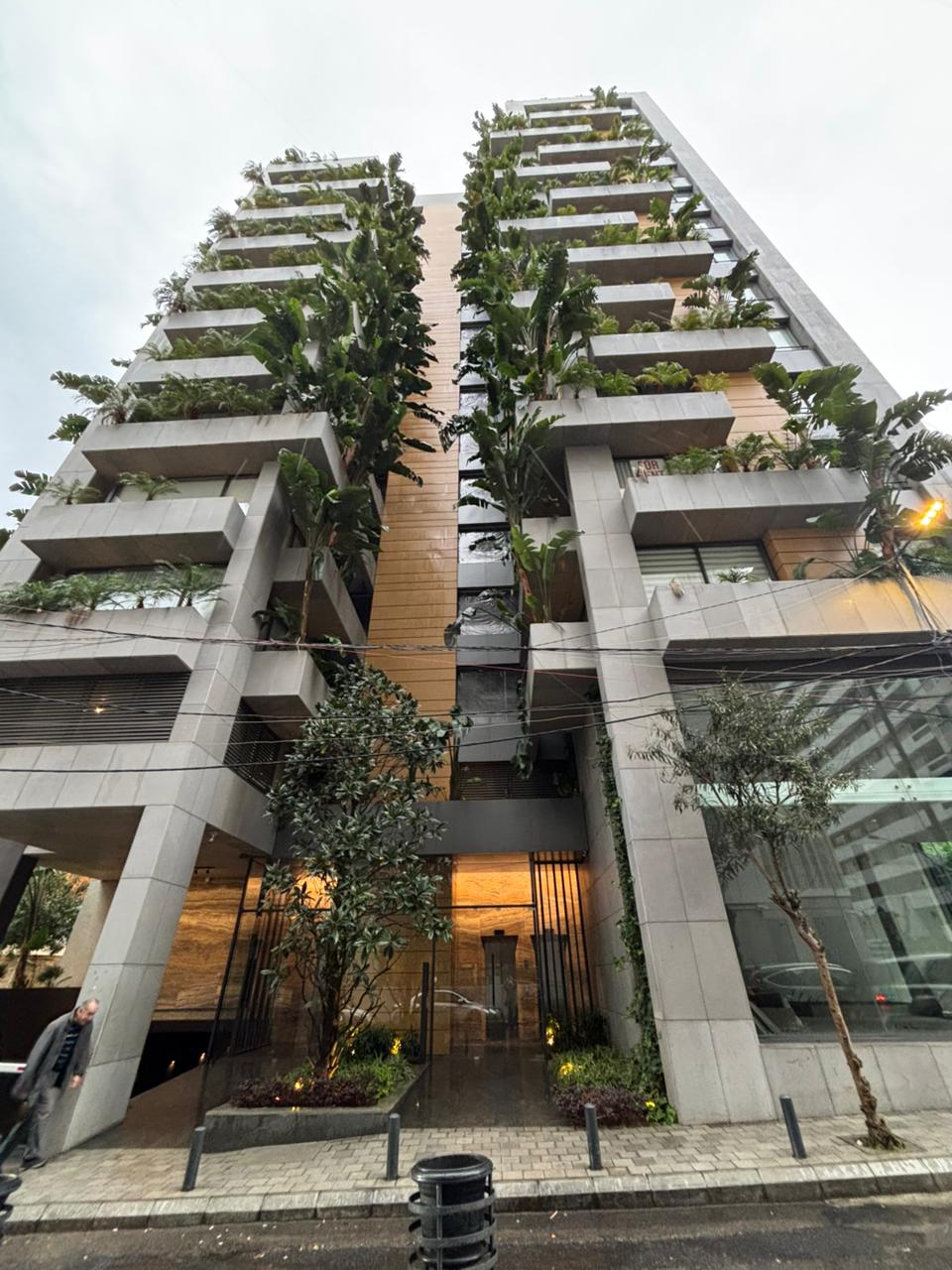 Modern 3-Bedroom Apartment for Sale – Leon Garden, Caracas Beirut