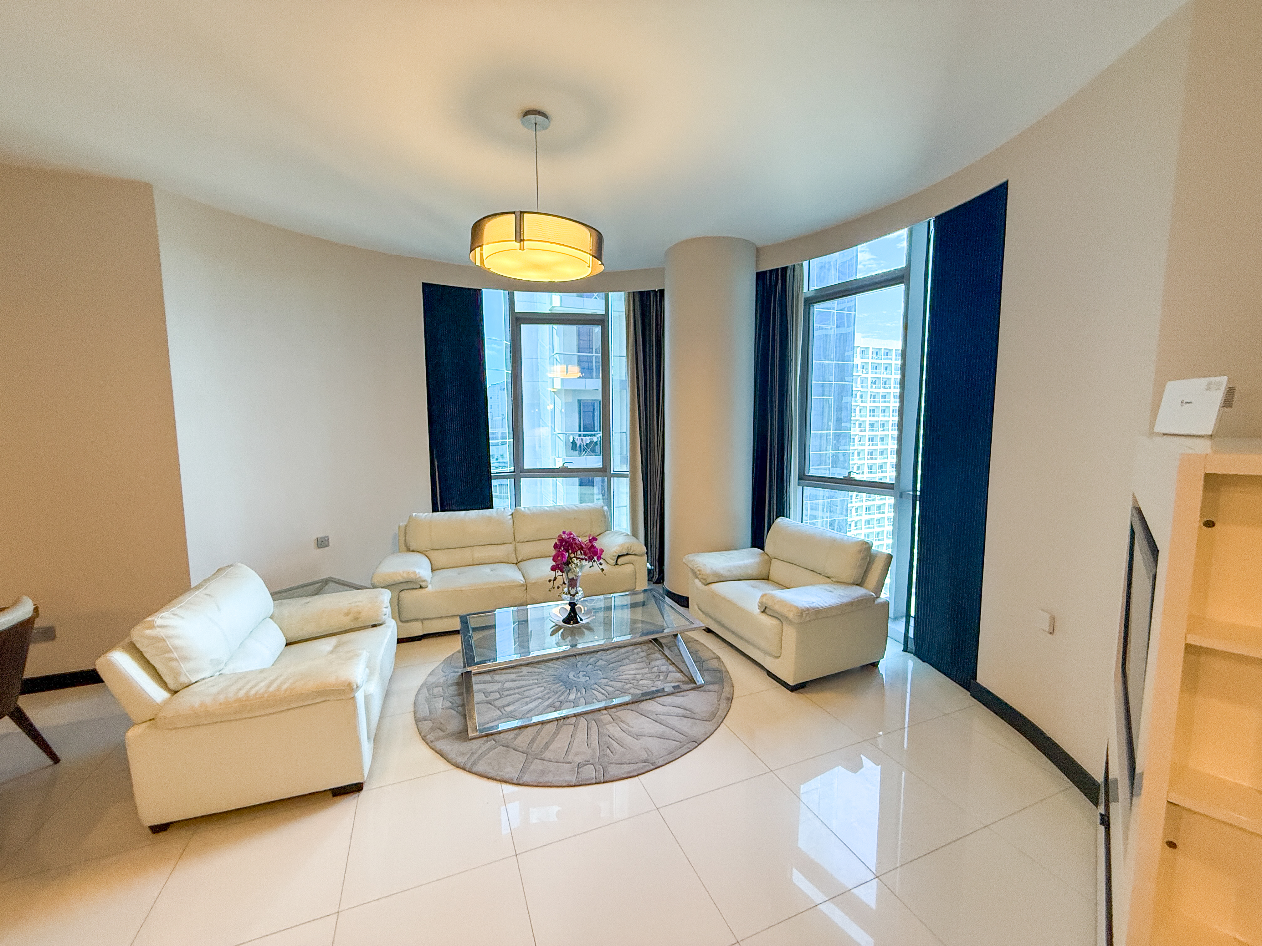 Large 1 Bedroom City View Apartment for Sale