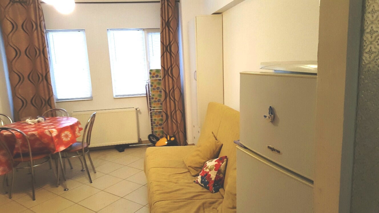 F1 au coeur de la capitale - quartier Cismigiu ( Bucharest)