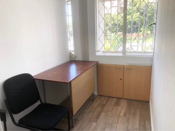 Unfurnished commercial premises for rent on Royal Road, St Jean – ...