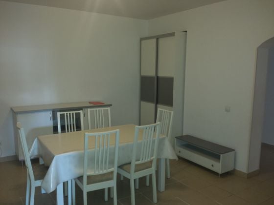 beau 3 pieces a louer, vis-a vis de Sala Palatului ( Bucharest) 