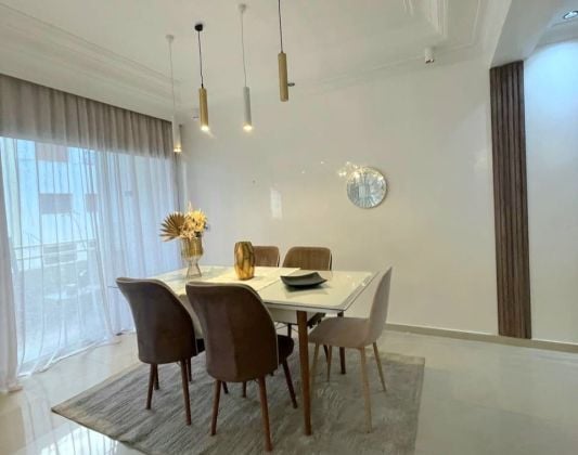 Appartement de 200 m² à Louer Meublé – Longue ...