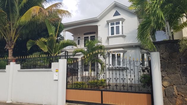 Villa meublée de 3 chambres à louer – Trou aux Biches