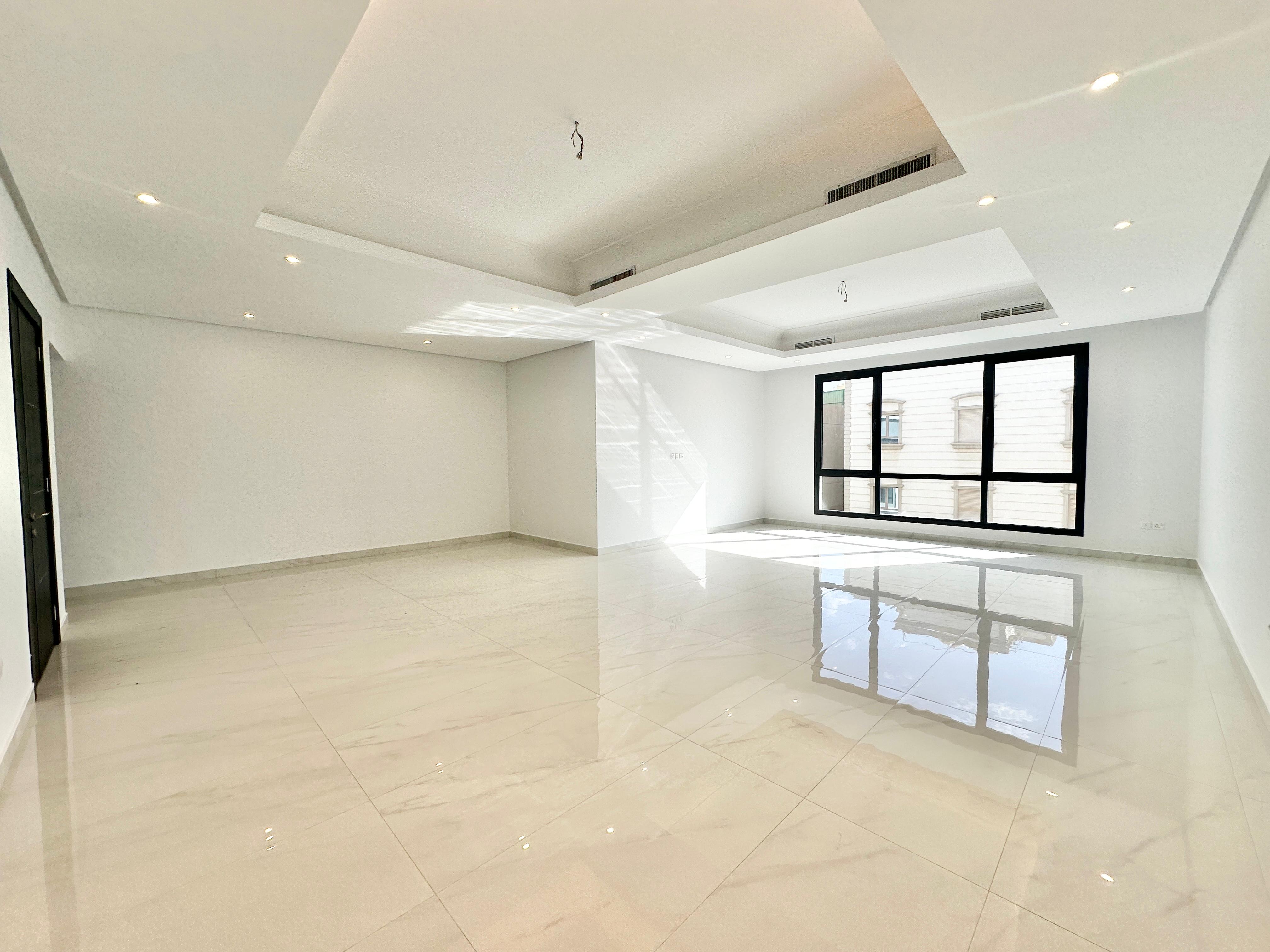 Four bedroom floor For rent in Abufathira 