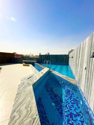 Brand new penthouse with Private pool for rent in Salmiya