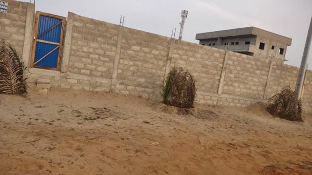 MISE EN VENTE TOGBIN-DAHO UNE PARCELLE LOTIE ET RECASÉE DE  ...