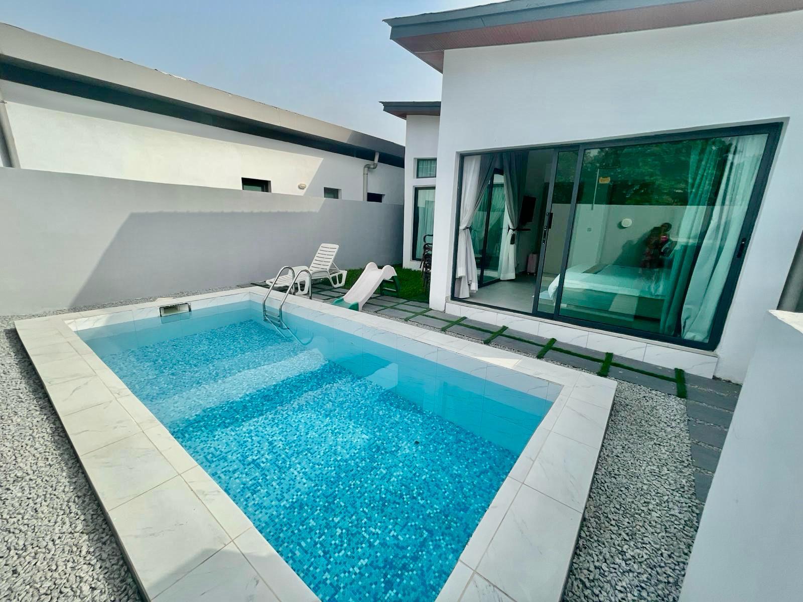 VILLA A VENDRE A ASSINI AVEC LES MEUBLES