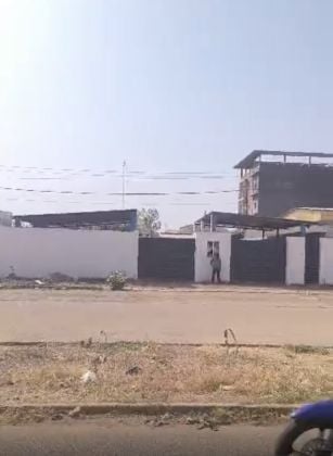 Terrain commercial en vente à Ouaga 2000 zone A