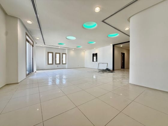 Three bedroom apartment for rent in Salwa