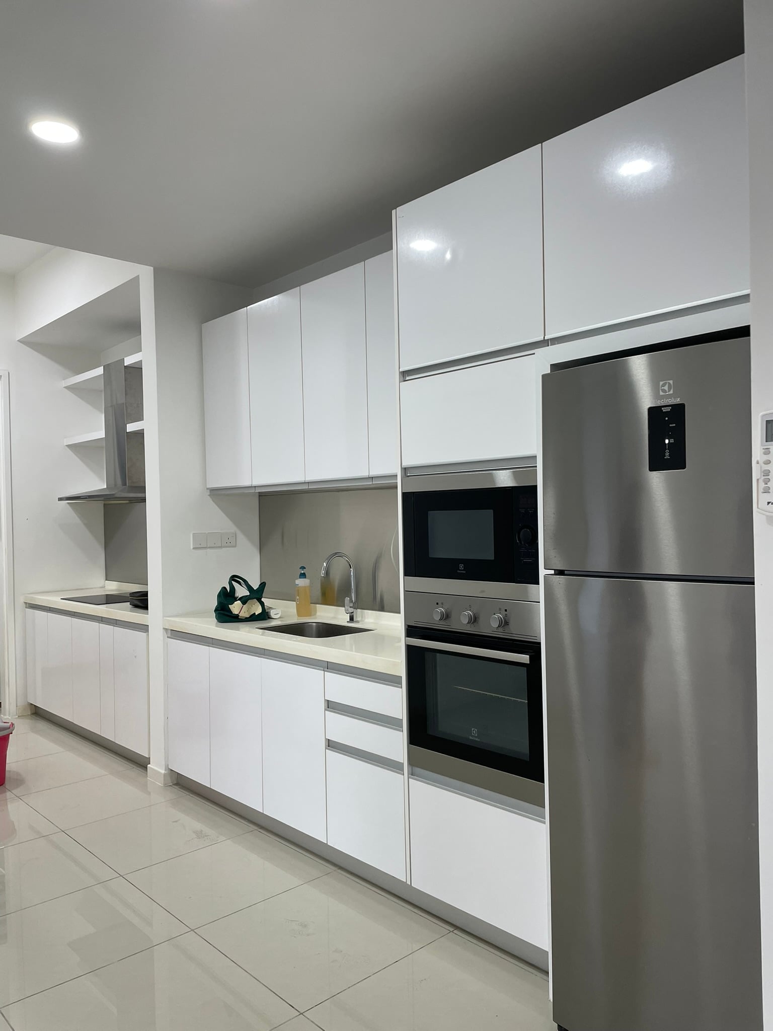 ECO SKY RESIDENCE FOR RENT-BLOCK CLARITA 3R2B 2CARPARK