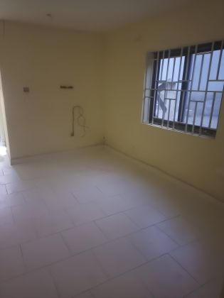 &#55356&#57312 SINGLE ROOM SELF-CONTAINED ACCRA WEIJA SCHOOL JUNCTION