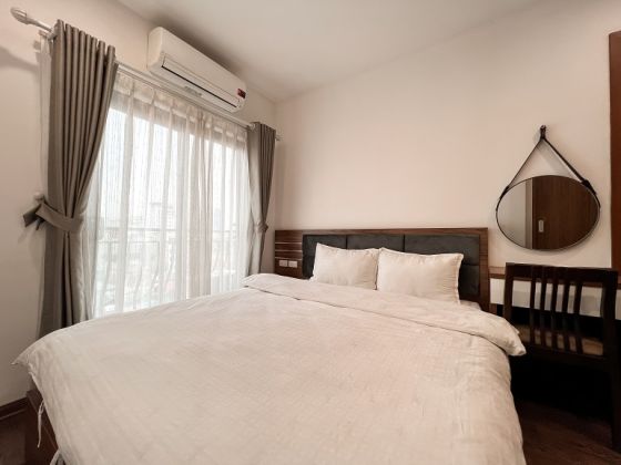 Modern, brigh 2 – bedroom apartment with balcony in Dao Tan street, ...