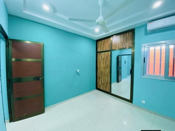 VILLA F5 A LOUER A BOGODOGO / QUARTIER PROCHE DE UNIMALL ZAD