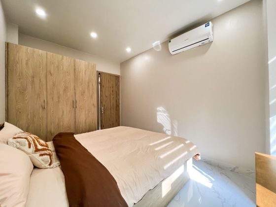 Nice, modern 2 – bedroom apartment in Doi Can street, Ba Dinh ...
