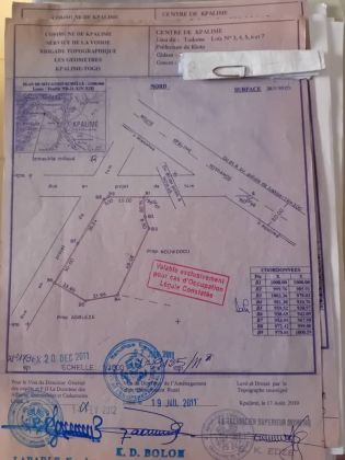 Terrain de 4,5 lots collés angle rues en vente à ...