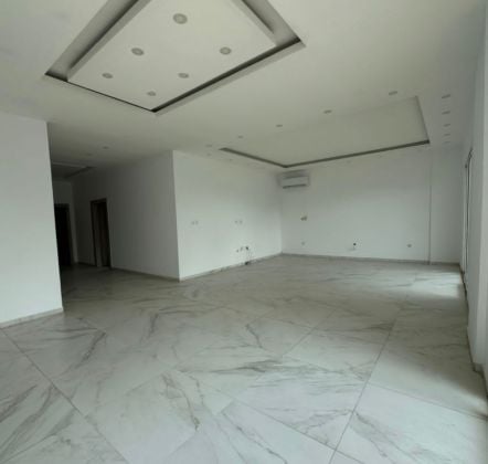 APPARTEMENT 04 PIÈCES ABIDJAN ZONE4 