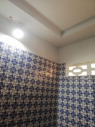 Belle villa tuilée staffée sur plus de Œ de lot en ...