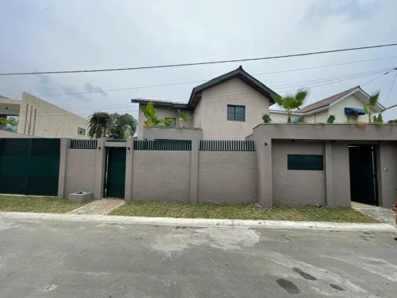 Riviera 4, Ciudad Mundial hermosa casa dúplex de 6 habitaciones ...