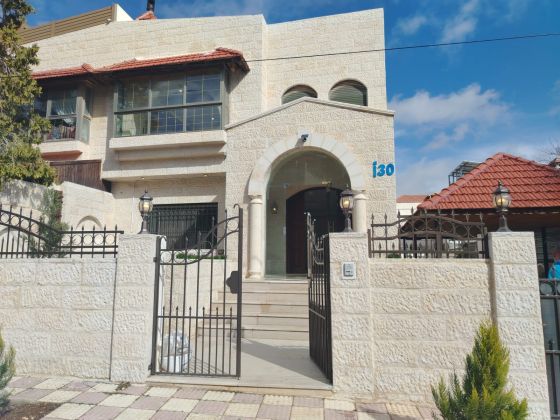 ✨ Luxury Villa For Rent – 5 Bedrooms | Private Pool | Prime ...