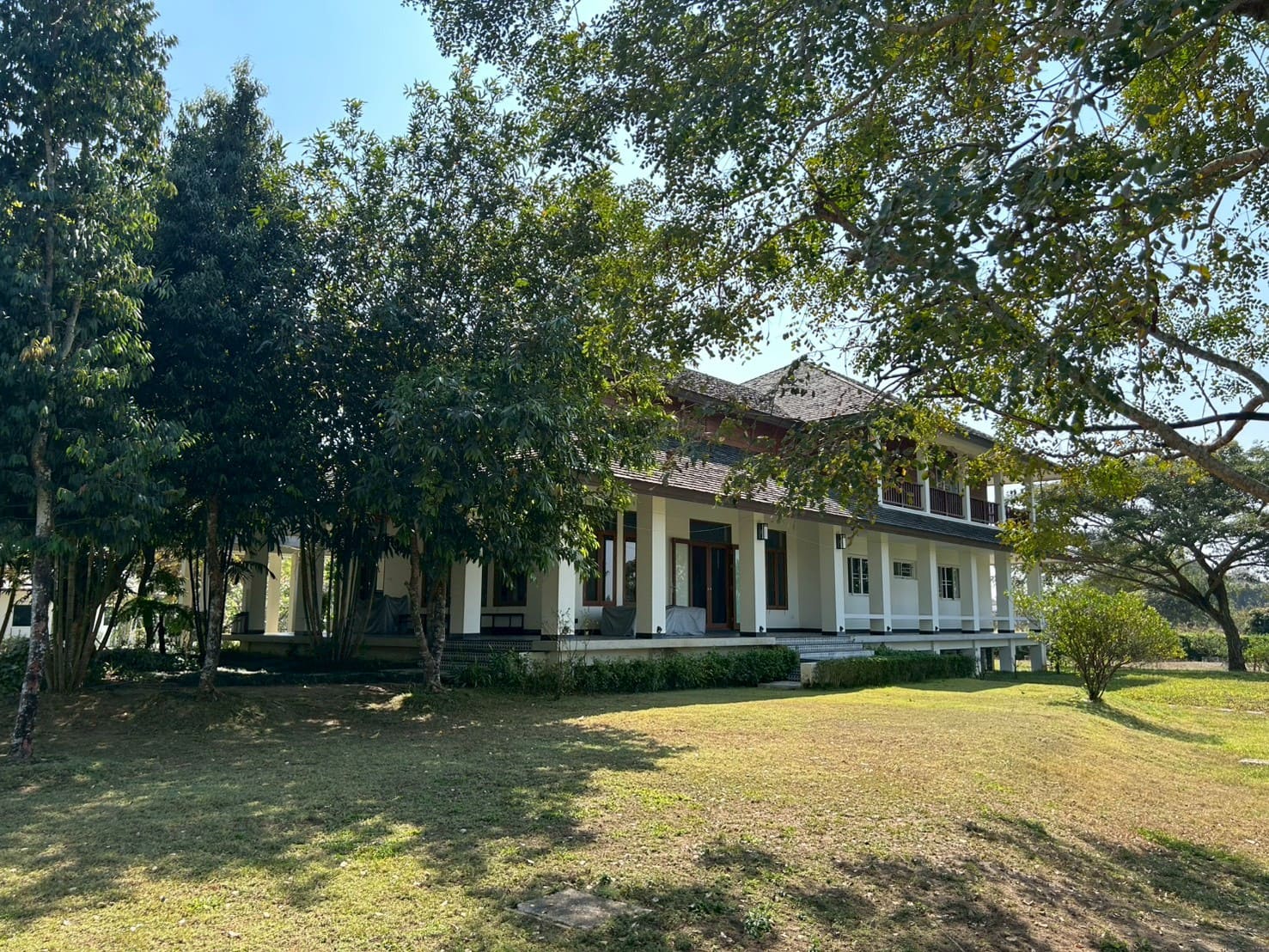 &#55356&#57313 Urgent Sale | Private Luxury Estate on 14 Rai  Price: 45,000,000 THB Transfer Fees Fully Covered  Location: THAILAND .Chiang Mai city 