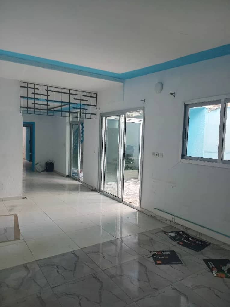 5-room duplex villa in Cocody centre (Offices)