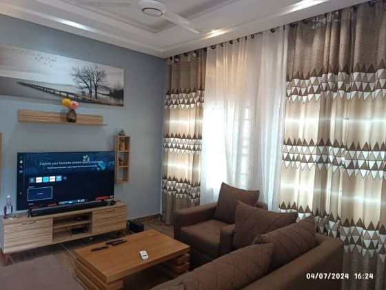 Location appartement meublé 3 pièces, Fidjrossè plage ...