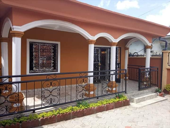 Villa avec jardin a louer